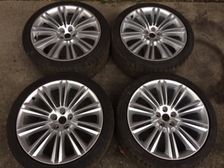 Complete sets 4 used wheels